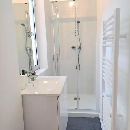 Le Clos Carnot 5 - Proche Commodites Apartment
