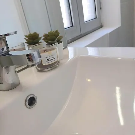 Le Clos Carnot 5 - Proche Commodites
